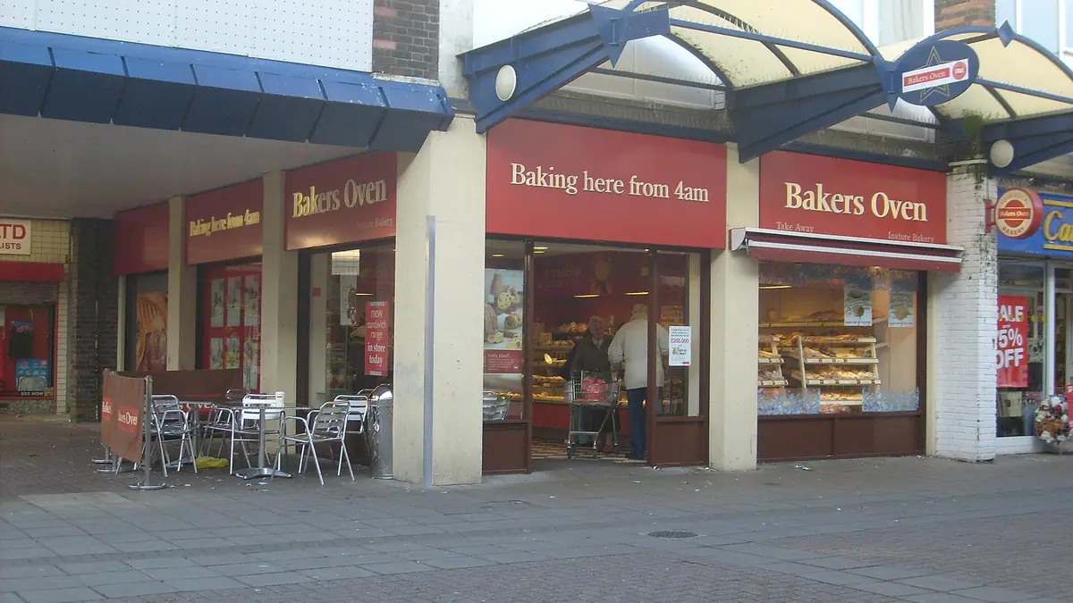Warrens Bakery – bakery in East Taphouse, Liskeard